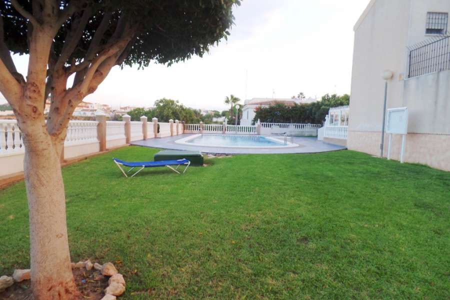 Venta - Bungalow - Chalet - adosado - A-GUARDAMAR DEL SEGURA - Oeste (Eden-Raso)
