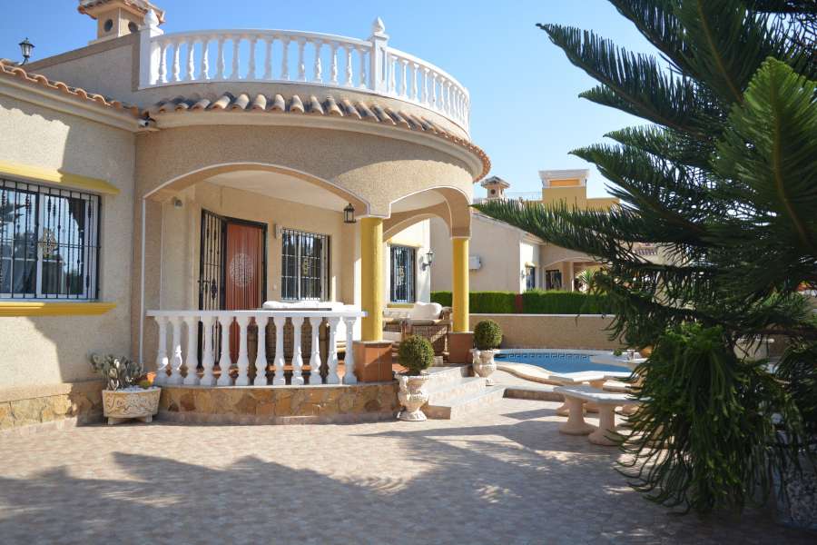 Venta - Chalet - Villa - A-GUARDAMAR DEL SEGURA - Oeste (Eden-Raso)