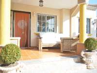 Venta - Chalet - Villa - A-GUARDAMAR DEL SEGURA - Oeste (Eden-Raso)