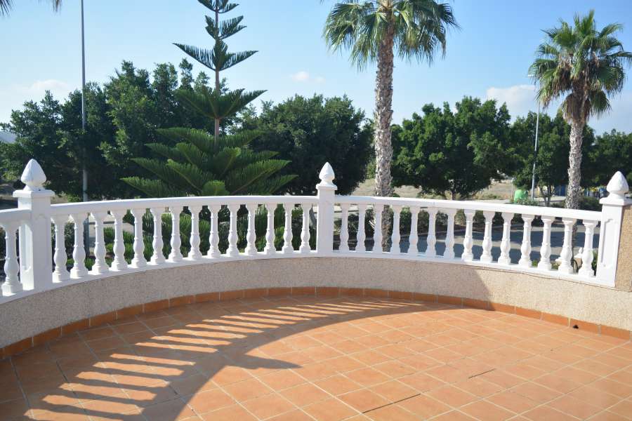 Venta - Chalet - Villa - A-GUARDAMAR DEL SEGURA - Oeste (Eden-Raso)