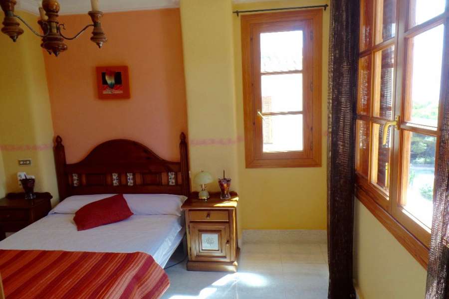 Venta - Chalet - Villa - A-GUARDAMAR DEL SEGURA - Pueblo 