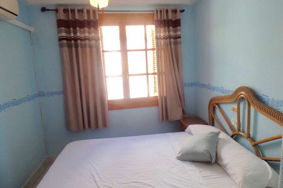 Venta - Chalet - Villa - A-GUARDAMAR DEL SEGURA - Pueblo 