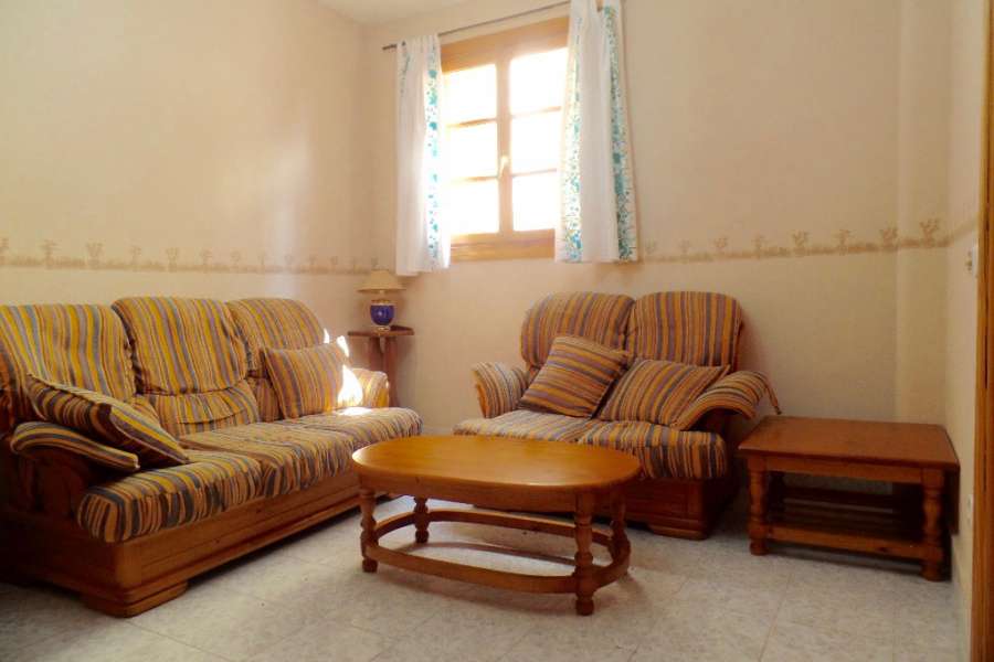 Venta - Chalet - Villa - A-GUARDAMAR DEL SEGURA - Pueblo 