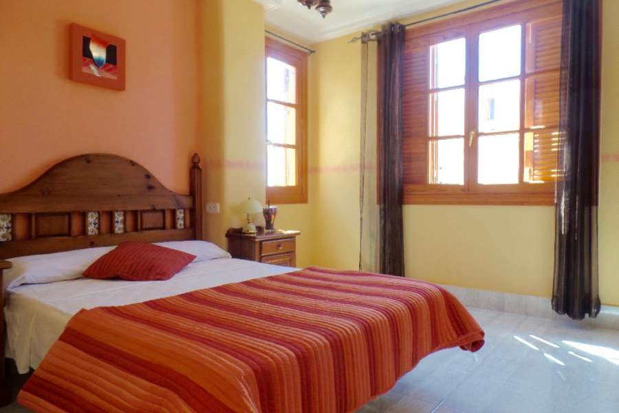 Venta - Chalet - Villa - A-GUARDAMAR DEL SEGURA - Pueblo 