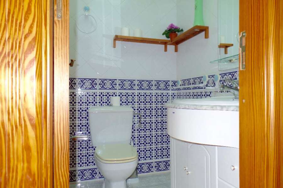 Venta - Chalet - Villa - A-GUARDAMAR DEL SEGURA - Pueblo 