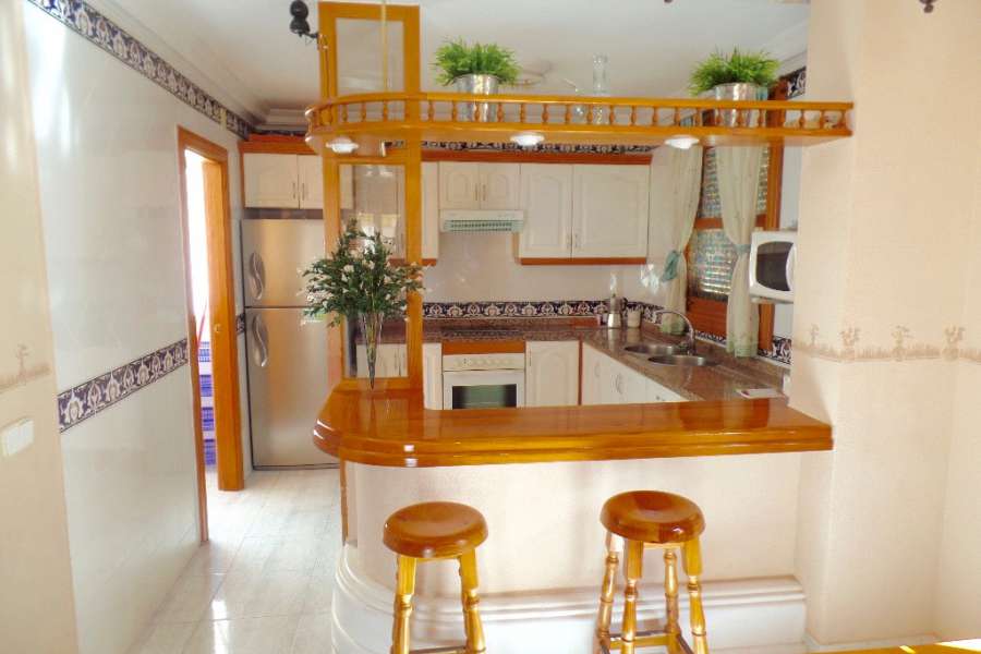 Venta - Chalet - Villa - A-GUARDAMAR DEL SEGURA - Pueblo 