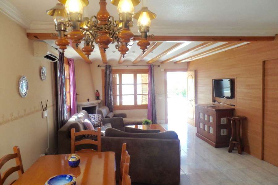Venta - Chalet - Villa - A-GUARDAMAR DEL SEGURA - Pueblo 