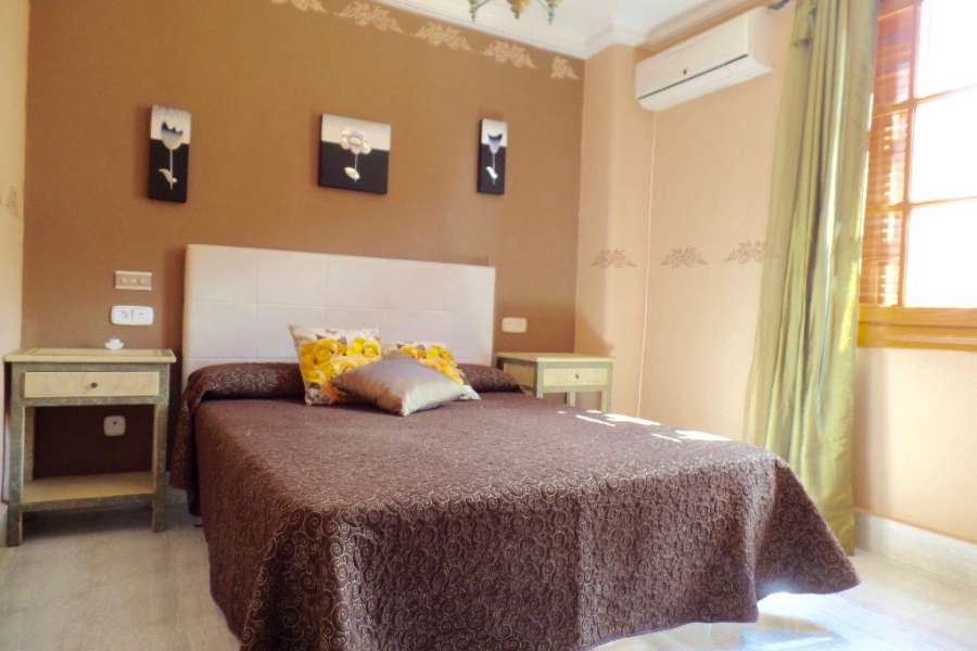 Venta - Chalet - Villa - A-GUARDAMAR DEL SEGURA - Pueblo 