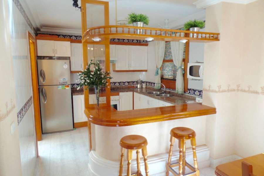 Venta - Chalet - Villa - A-GUARDAMAR DEL SEGURA - Pueblo 