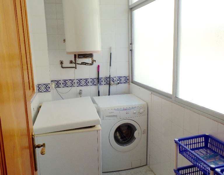 Venta - Chalet - Villa - A-GUARDAMAR DEL SEGURA - Pueblo 