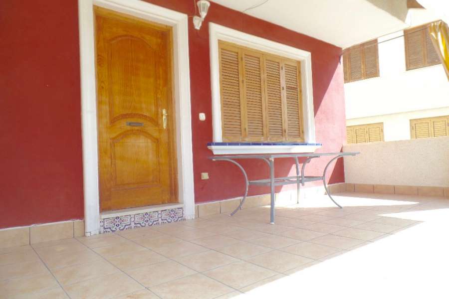Venta - Chalet - Villa - A-GUARDAMAR DEL SEGURA - Pueblo 