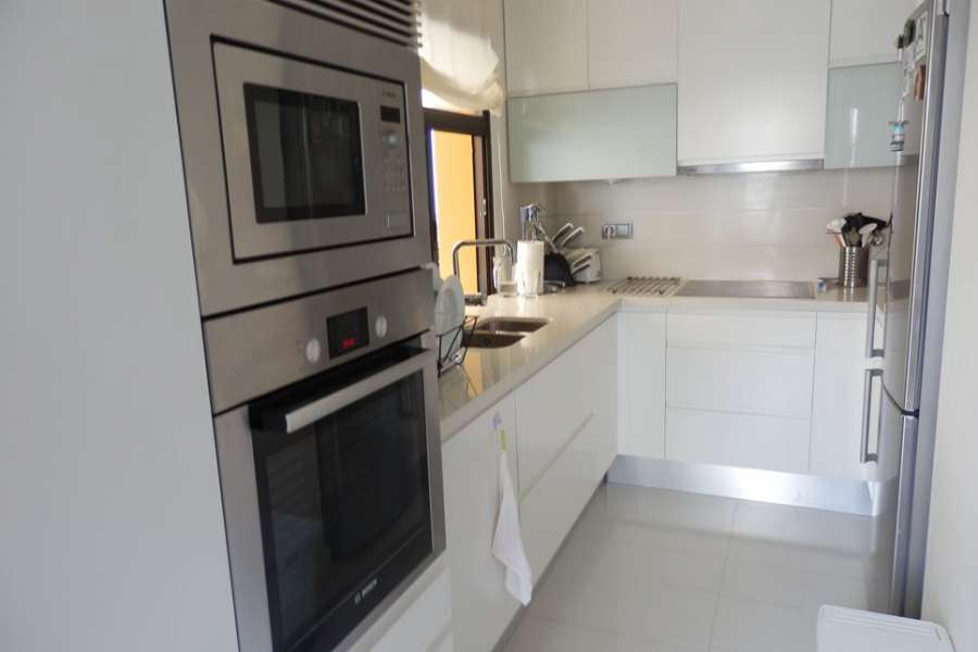 Venta - Atico - A-GUARDAMAR DEL SEGURA - Sur (rotonda entrada)