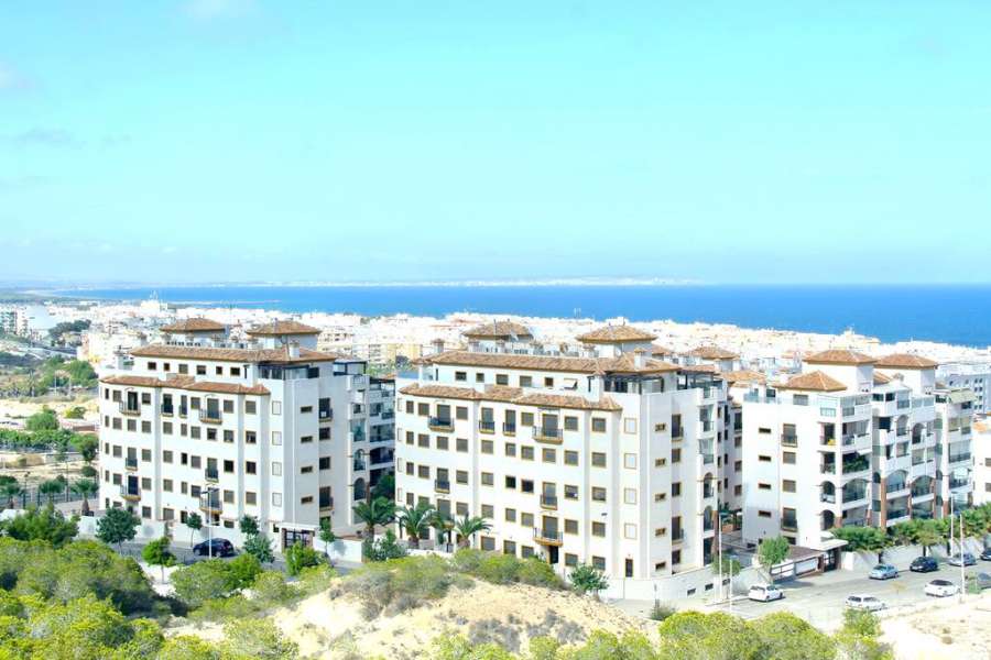 Venta - Atico - A-GUARDAMAR DEL SEGURA - Sur (rotonda entrada)