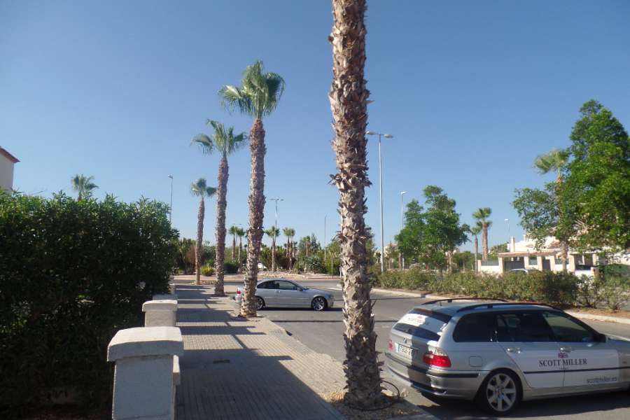 Vente - Bungalow - Chalet - adosado - A-GUARDAMAR DEL SEGURA - Oeste (Eden-Raso)