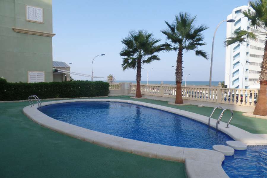 Venta - Piso - apartamento - A-GUARDAMAR DEL SEGURA - Sur (rotonda entrada)