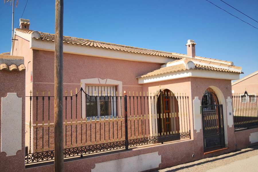 Продажа - Дом - Almoradi