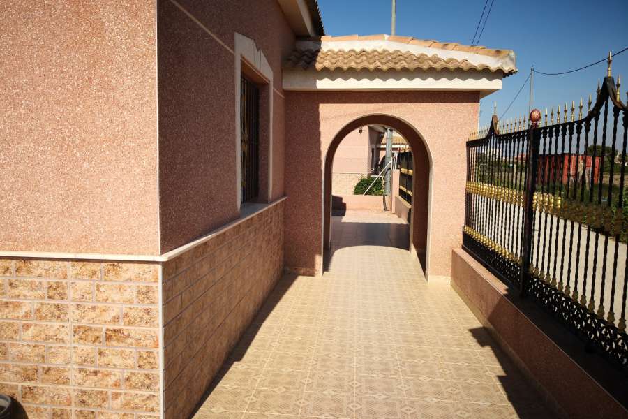 Продажа - Дом - Almoradi