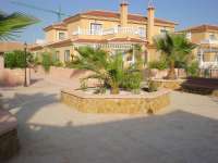 Sale - Bungalow - Chalet - adosado - Almoradi