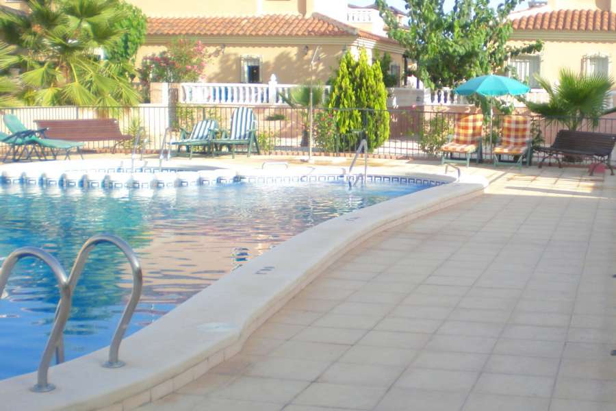 Sale - Bungalow - Chalet - adosado - Almoradi