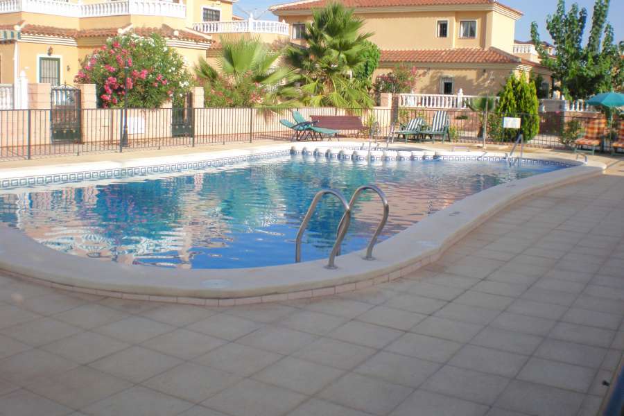Sale - Bungalow - Chalet - adosado - Almoradi