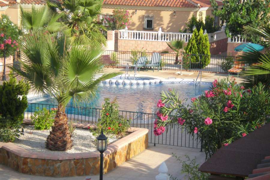 Sale - Bungalow - Chalet - adosado - Almoradi