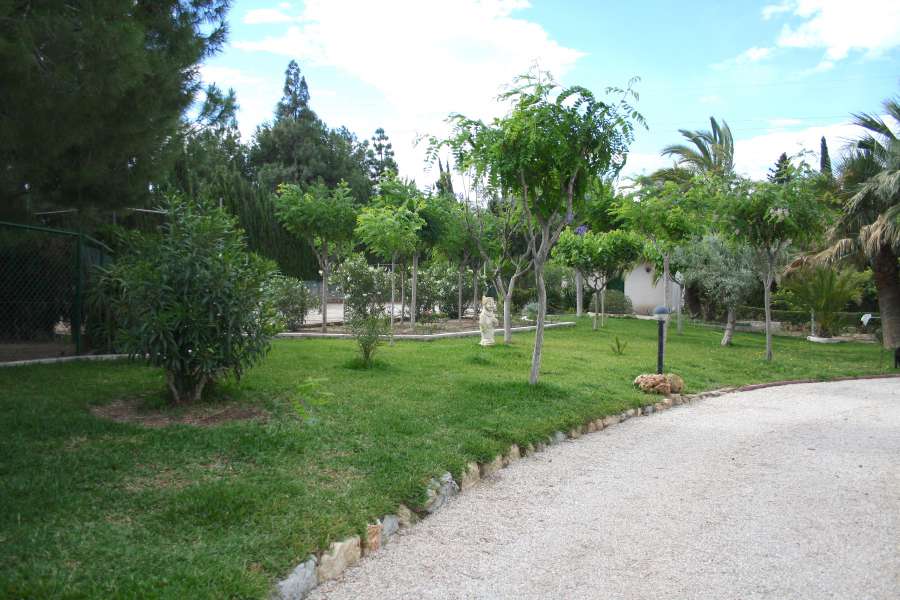 Venta - Chalet - Villa - A-ALICANTE CAPITAL - Vistahermosa