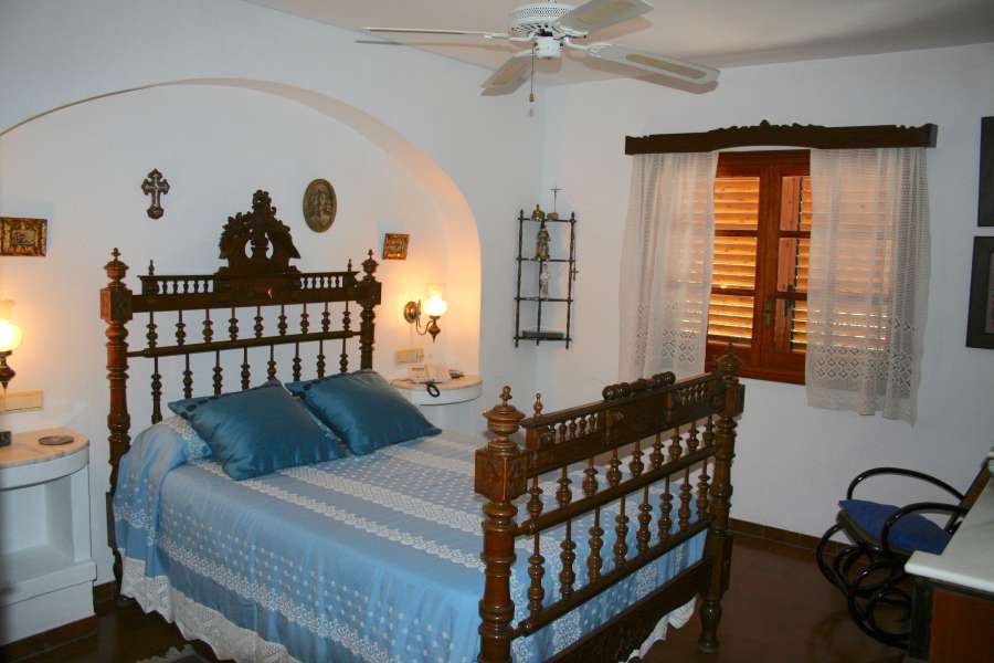 Venta - Chalet - Villa - A-ALICANTE CAPITAL - Vistahermosa