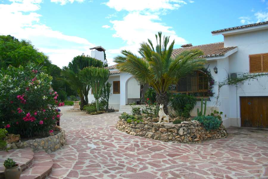 Venta - Chalet - Villa - A-ALICANTE CAPITAL - Vistahermosa