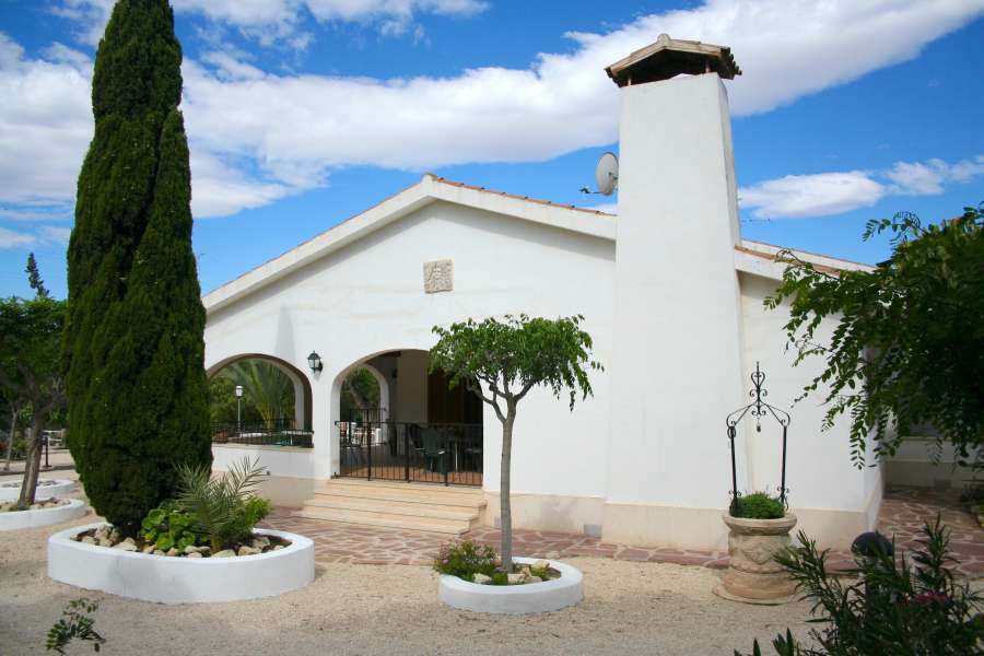 Venta - Chalet - Villa - A-ALICANTE CAPITAL - Vistahermosa