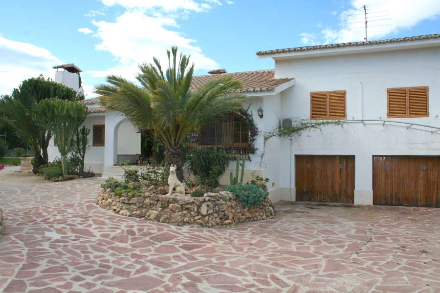 Venta - Chalet - Villa - A-ALICANTE CAPITAL - Vistahermosa