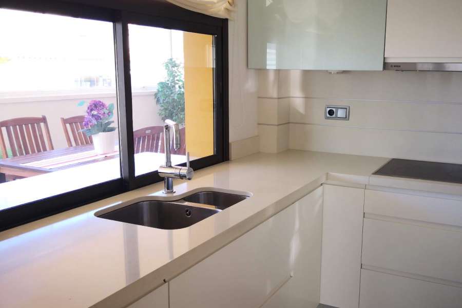 Venta - Atico - A-GUARDAMAR DEL SEGURA - Sur (rotonda entrada)