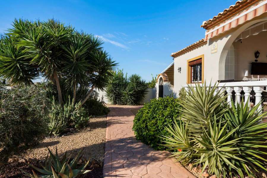 Sale - Estate - Almoradi