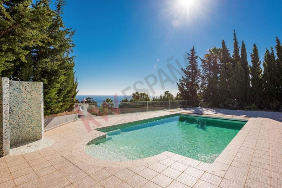 Venta - Chalet - Villa - Manilva