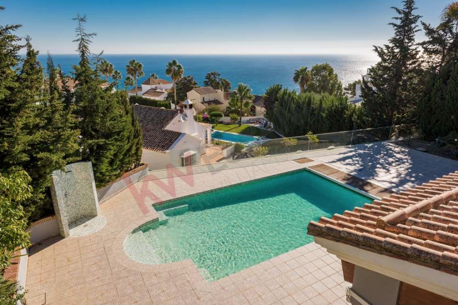 Venta - Chalet - Villa - Manilva