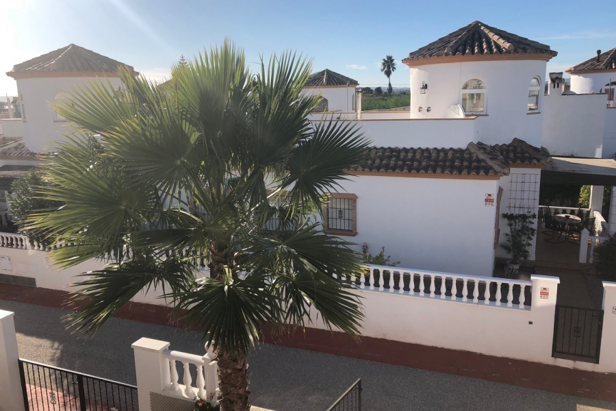 Venta - Bungalow - Chalet - adosado - A-GUARDAMAR DEL SEGURA - Oeste (Eden-Raso)