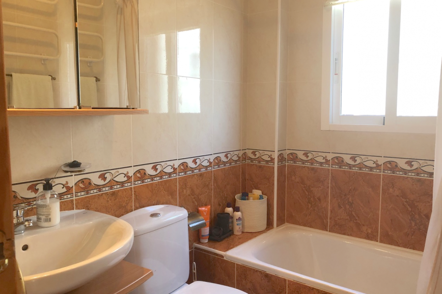 Venta - Bungalow - Chalet - adosado - A-GUARDAMAR DEL SEGURA - Oeste (Eden-Raso)