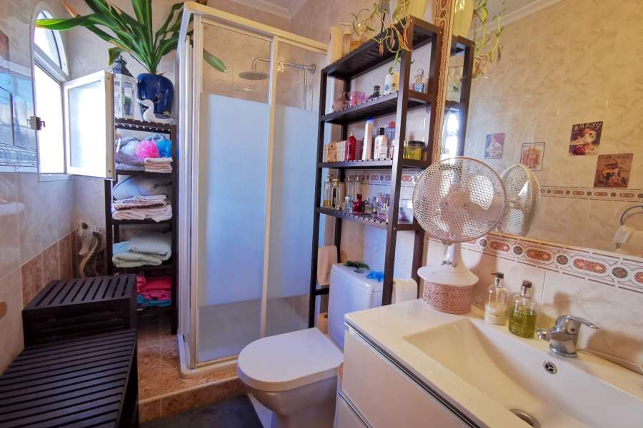 Продажа - Бунгало/Taунхаус - A-GUARDAMAR DEL SEGURA - Sur (rotonda entrada)