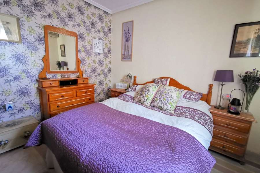 Продажа - Бунгало/Taунхаус - A-GUARDAMAR DEL SEGURA - Sur (rotonda entrada)