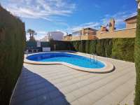 Продажа - Бунгало/Taунхаус - A-GUARDAMAR DEL SEGURA - Sur (rotonda entrada)