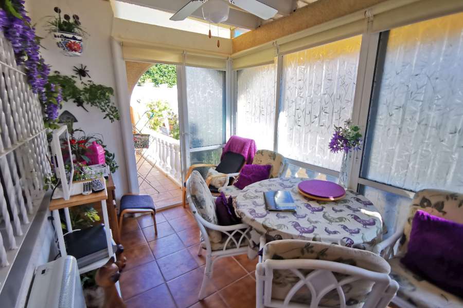 Продажа - Бунгало/Taунхаус - A-GUARDAMAR DEL SEGURA - Sur (rotonda entrada)