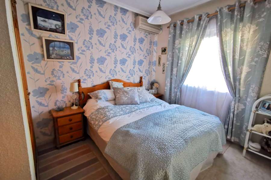 Продажа - Бунгало/Taунхаус - A-GUARDAMAR DEL SEGURA - Sur (rotonda entrada)