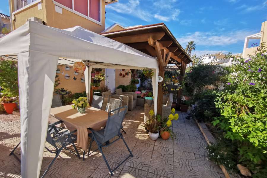 Продажа - Бунгало/Taунхаус - A-GUARDAMAR DEL SEGURA - Sur (rotonda entrada)