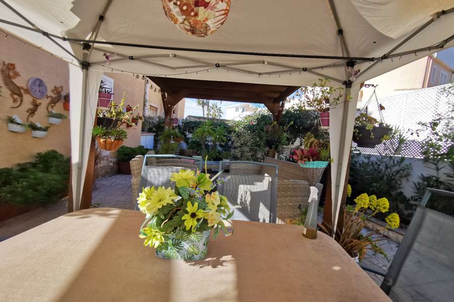 Продажа - Бунгало/Taунхаус - A-GUARDAMAR DEL SEGURA - Sur (rotonda entrada)