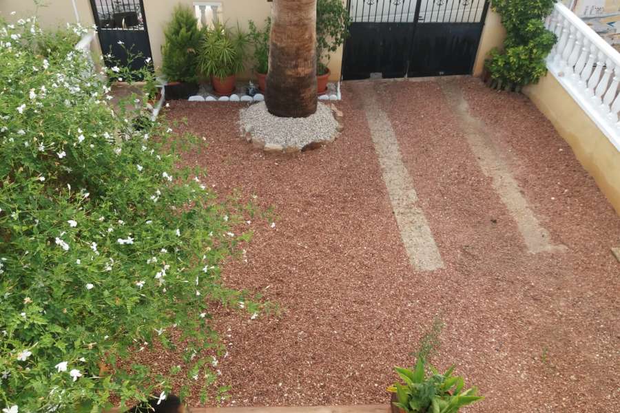 Venta - Bungalow - Chalet - adosado - La Marina - Urbanizaciones