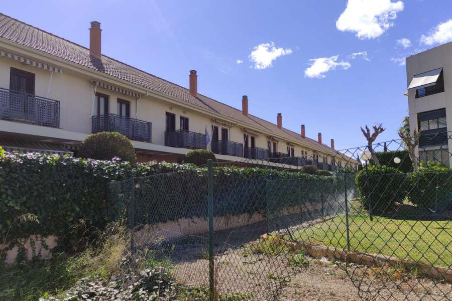 Venta - Bungalow - Chalet - adosado - A-ALICANTE CAPITAL - SAN JUAN PLAYA-GOLF ALICANTE