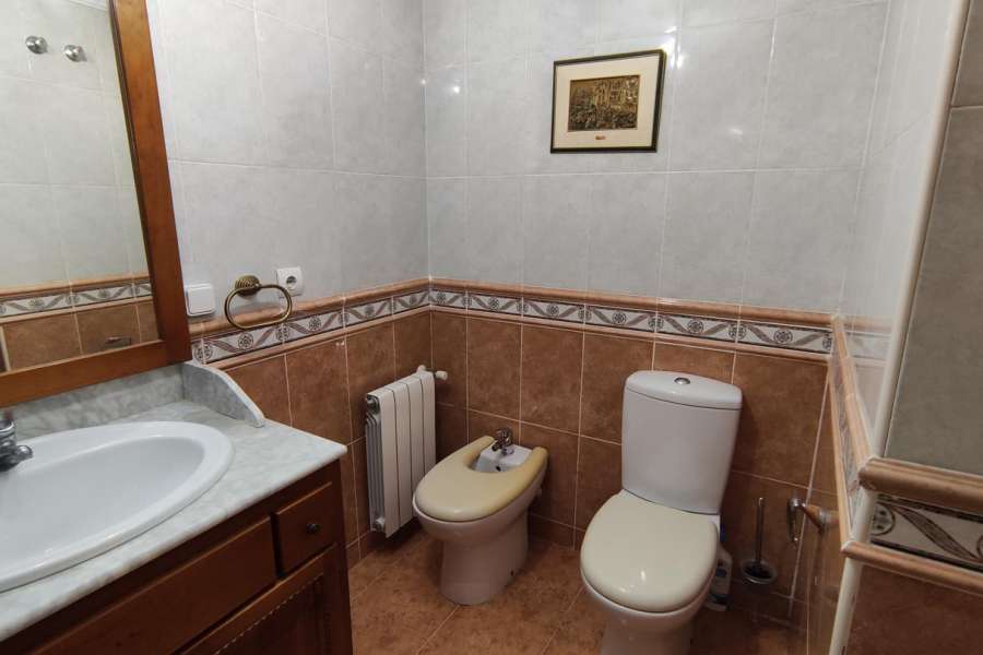 Venta - Bungalow - Chalet - adosado - A-ALICANTE CAPITAL - SAN JUAN PLAYA-GOLF ALICANTE