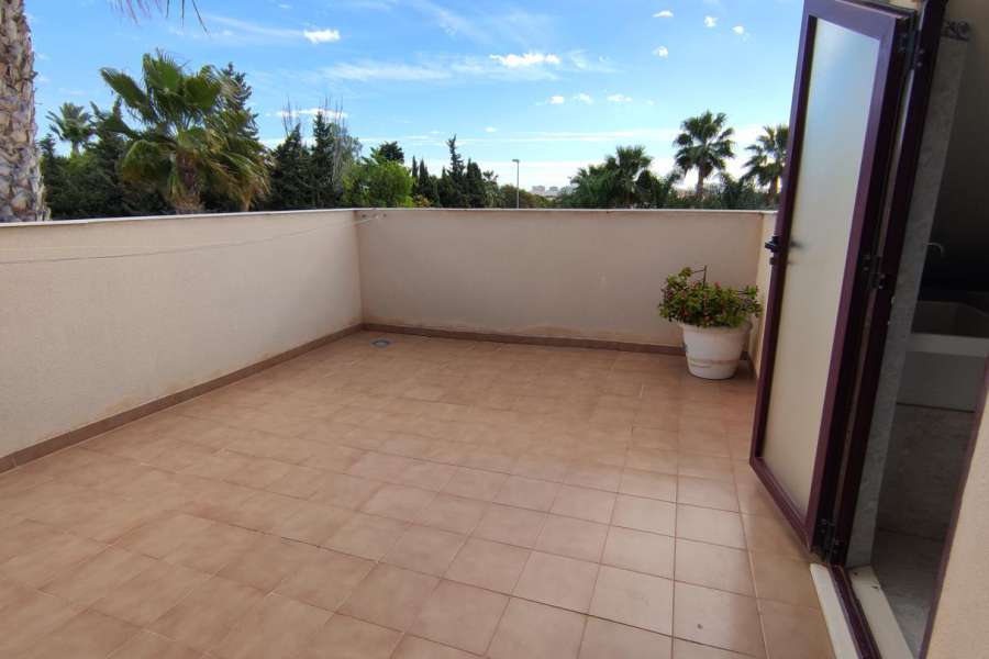 Venta - Bungalow - Chalet - adosado - A-ALICANTE CAPITAL - SAN JUAN PLAYA-GOLF ALICANTE