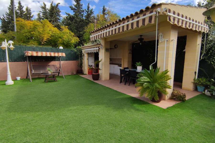 Venta - Bungalow - Chalet - adosado - A-ALICANTE CAPITAL - SAN JUAN PLAYA-GOLF ALICANTE