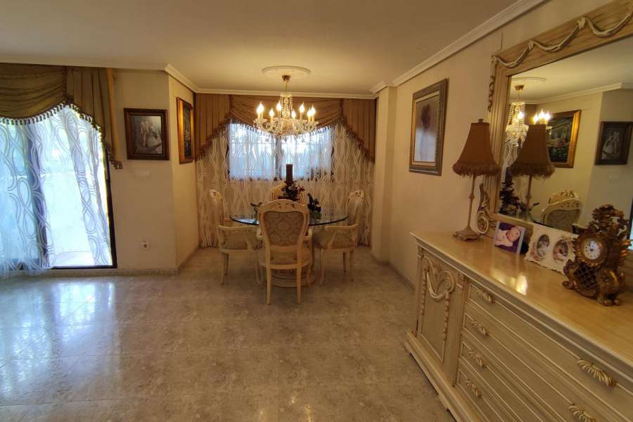 Venta - Bungalow - Chalet - adosado - A-ALICANTE CAPITAL - SAN JUAN PLAYA-GOLF ALICANTE