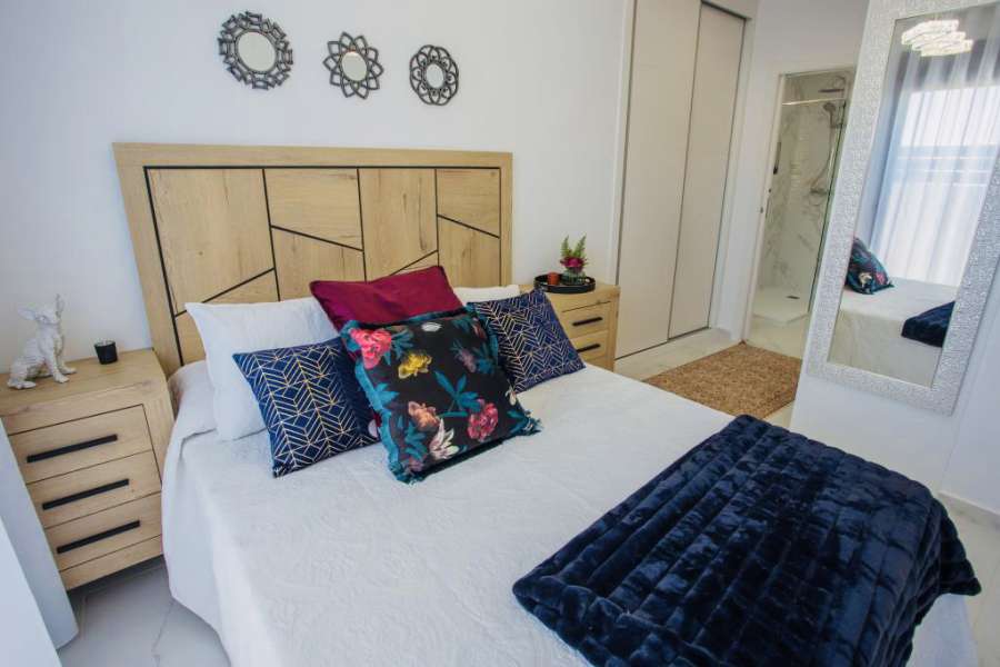 Venta - Bungalow - Chalet - adosado - Montesinos